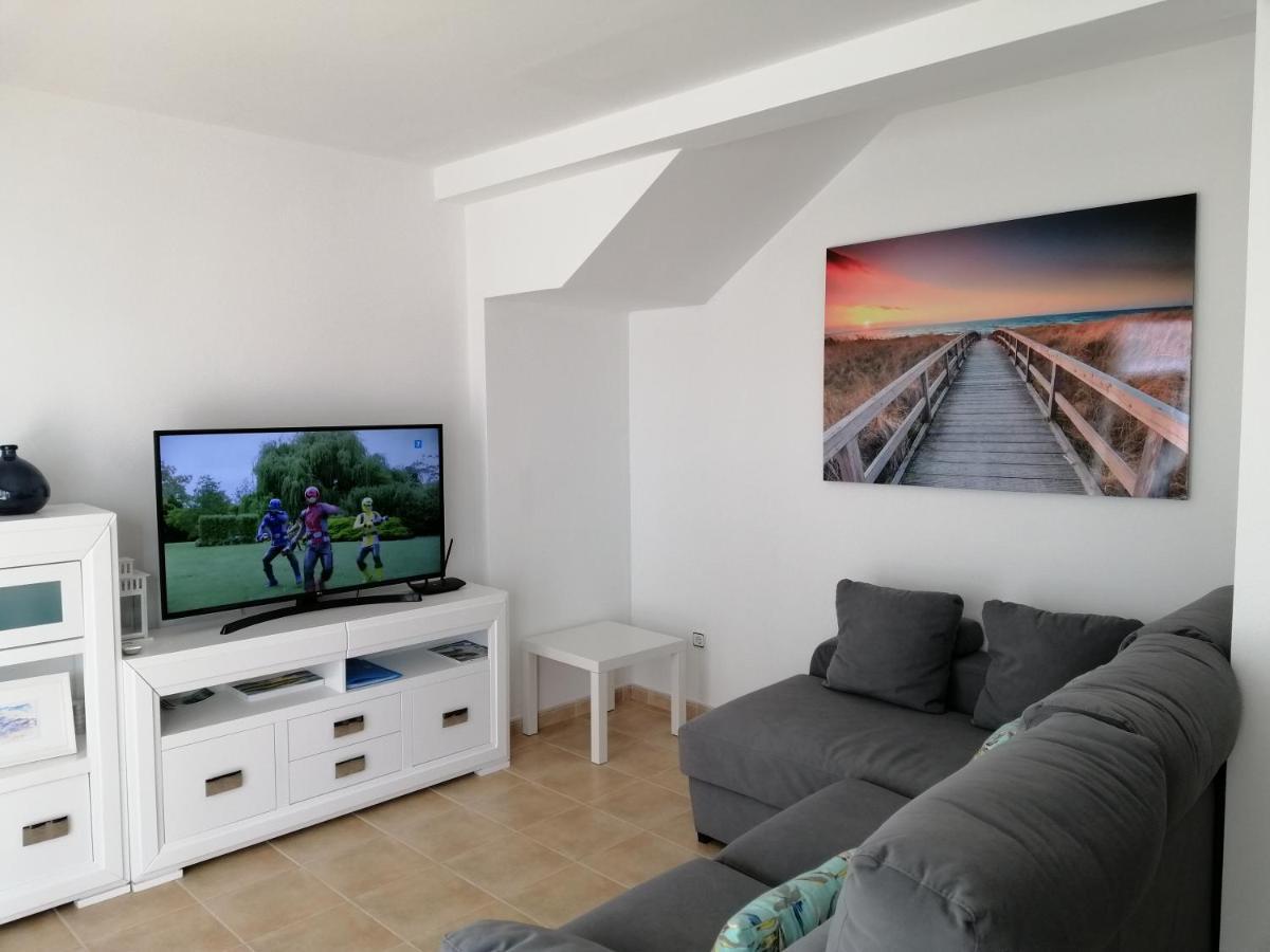 Villa Diplomado Es Mercadal Esterno foto